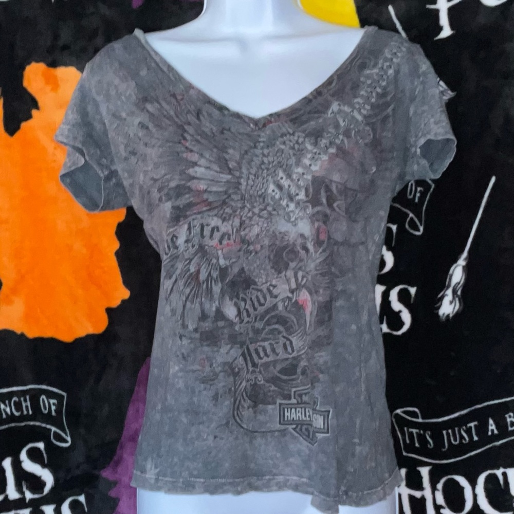 Women’s Harley Davison Tee size medium.